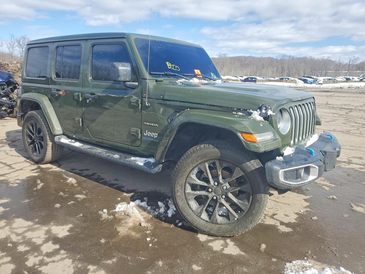 2023 Jeep Wrangler Sahara 4Xe - Image 4