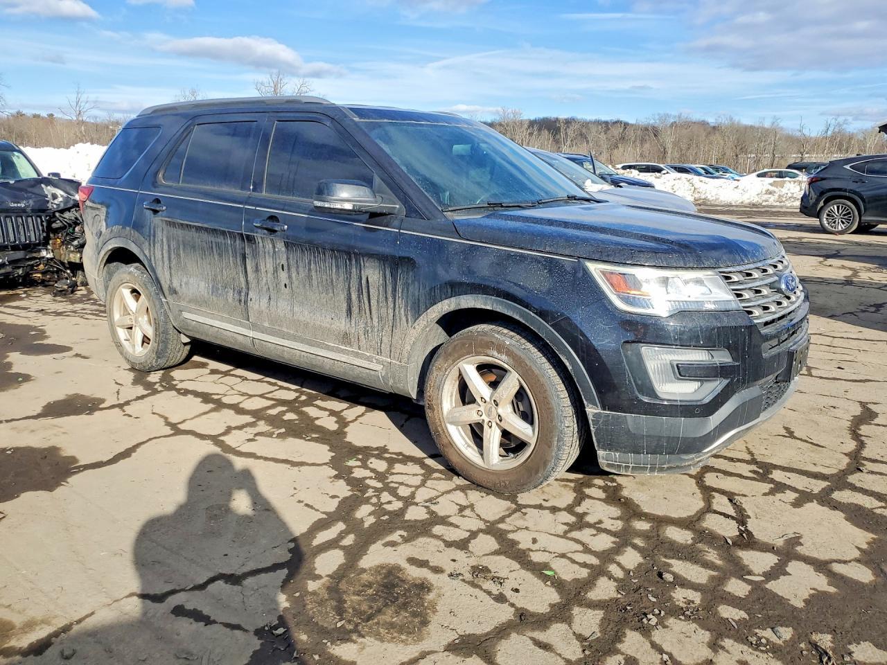 2017 Ford Explorer Xlt - Фото 4