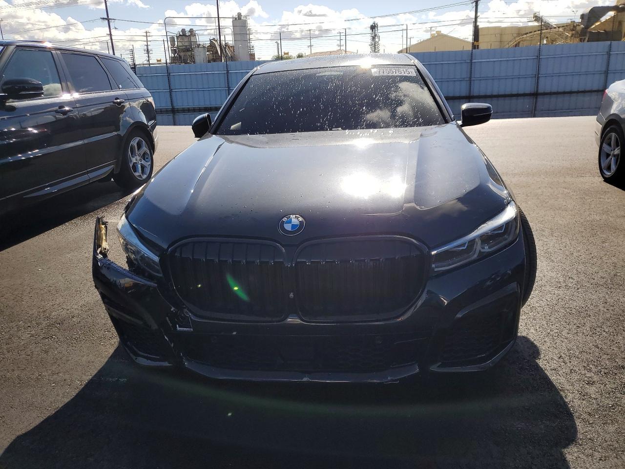 2021 BMW 740 I - Фото 5