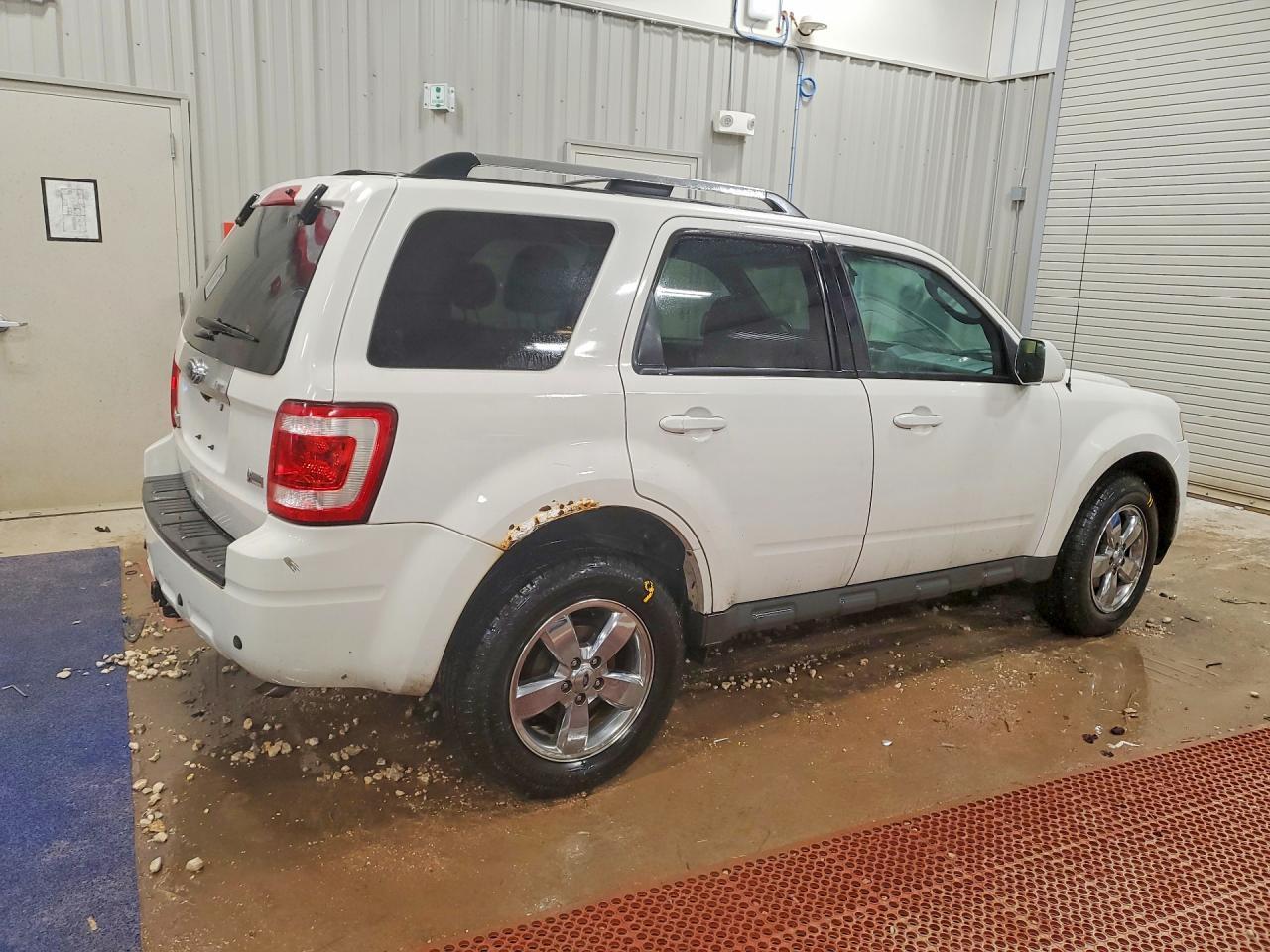 2012 Ford Escape Limited - Фото 3