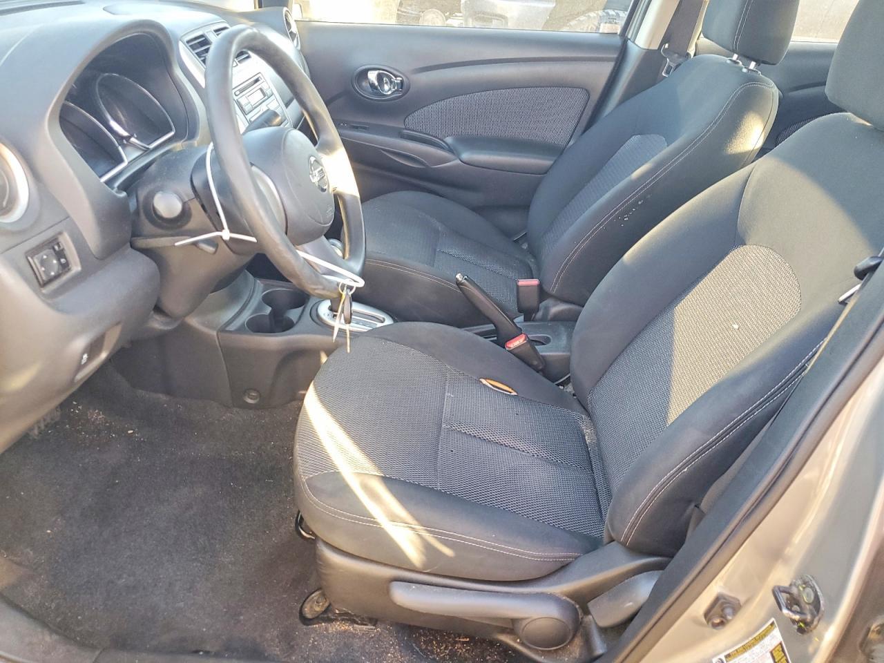 2014 Nissan Versa S - Фото 7