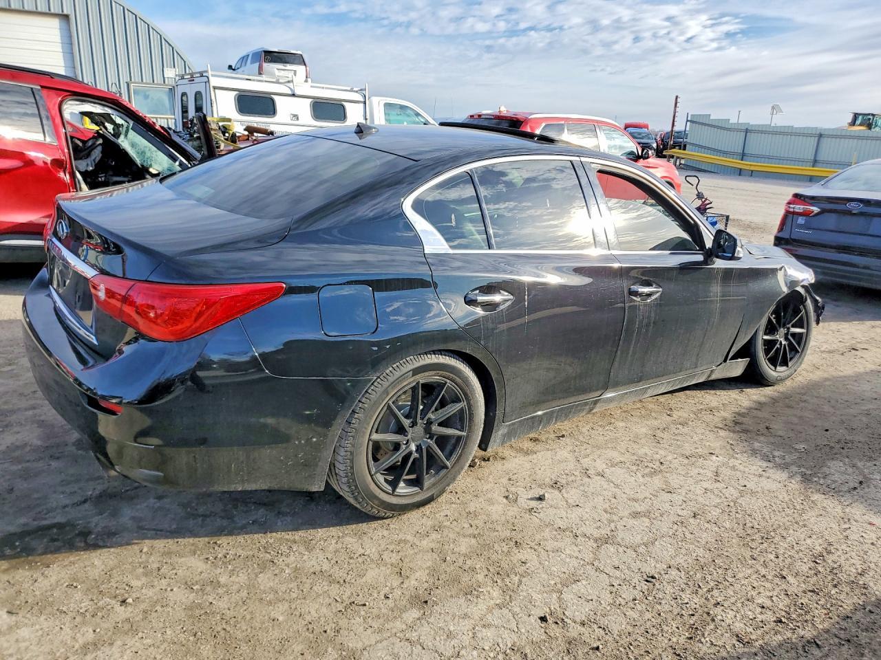 2014 Infiniti Q50 Base - Фото 3