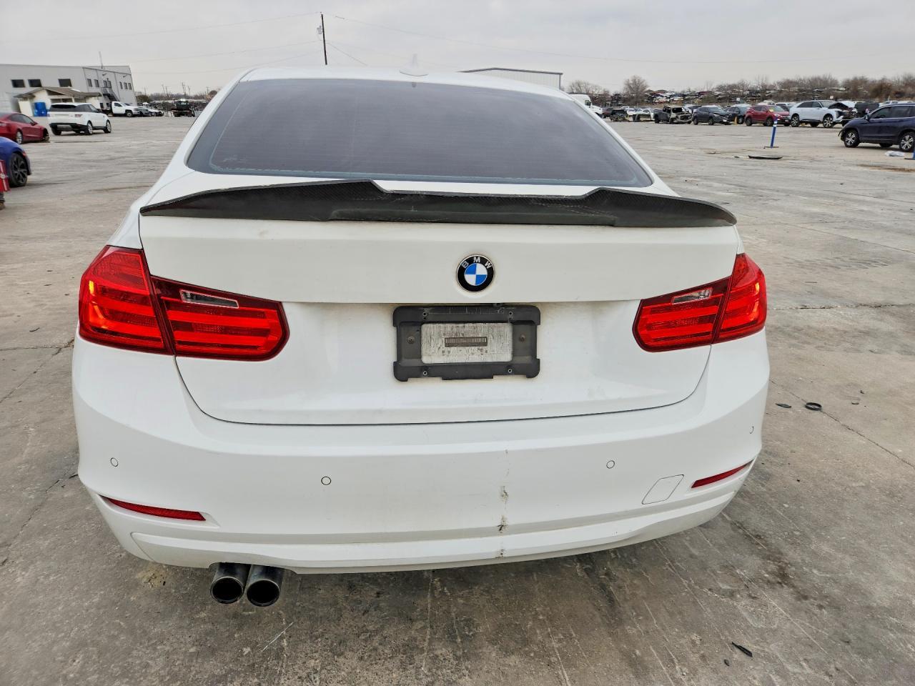 2015 BMW 328 I - Фото 6