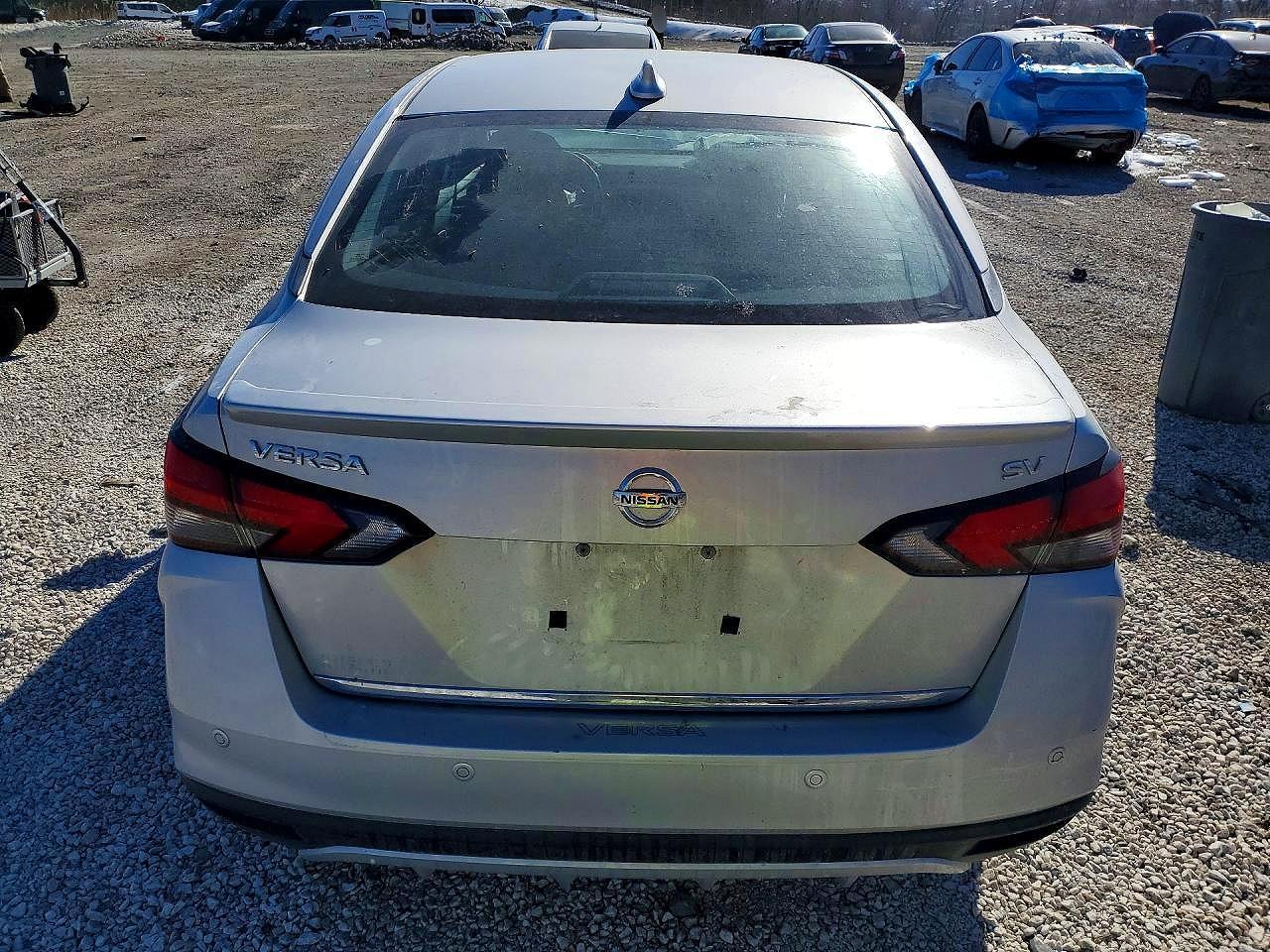 2020 Nissan Versa Sv - Фото 6
