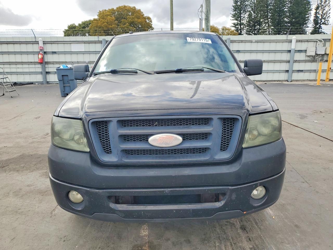 2008 Ford F150 - Image 5