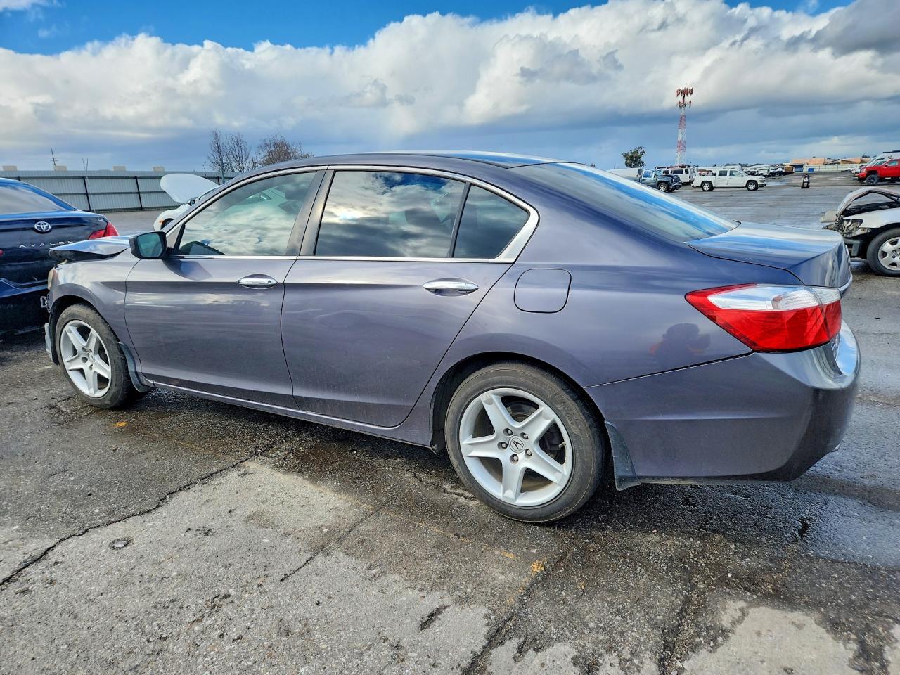 2015 Honda Accord Lx - Image 2