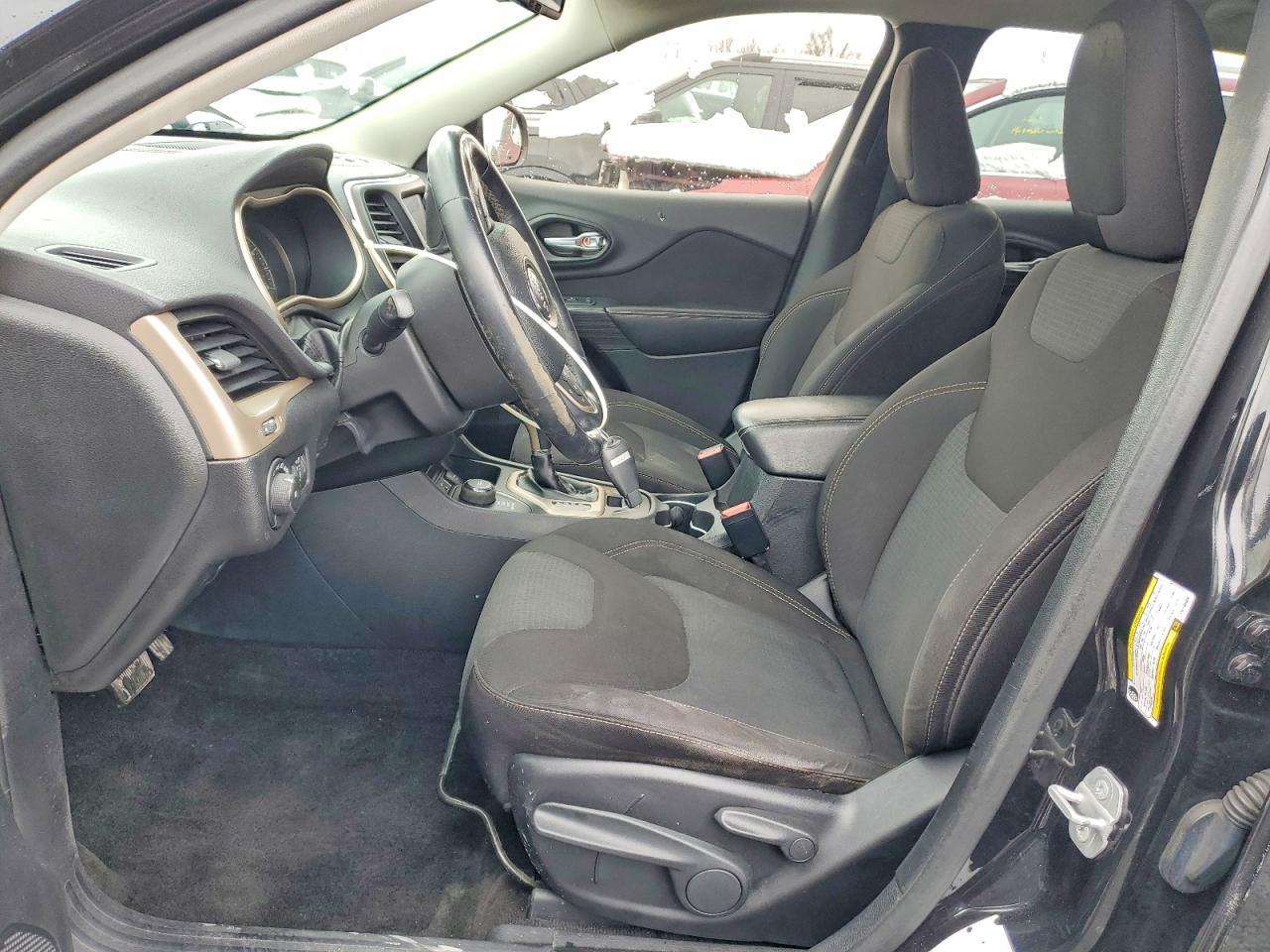 2015 Jeep Cherokee Latitude - Фото 7