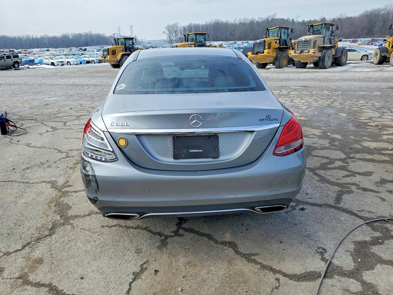 2016 Mercedes-Benz C 300 - Image 6