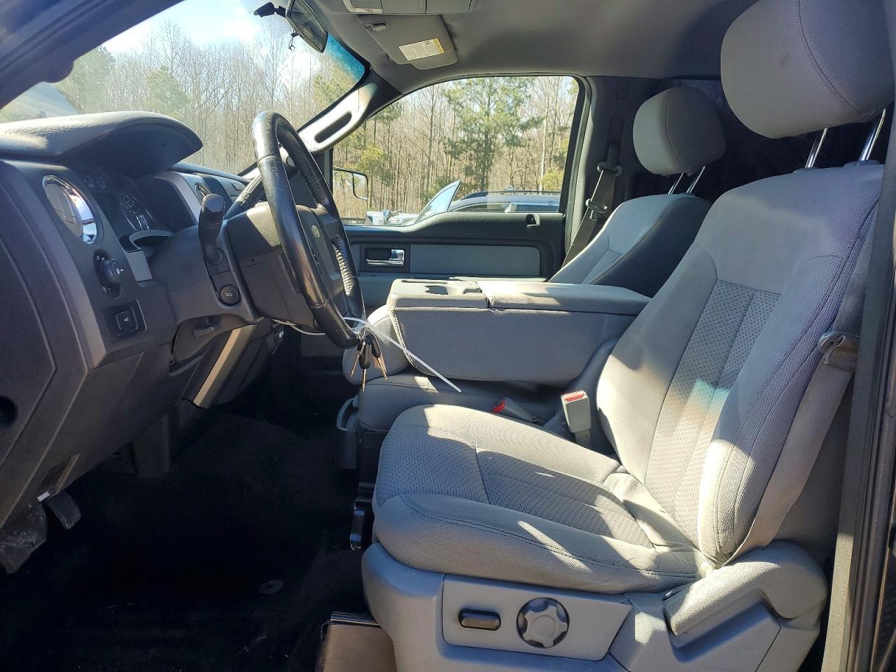 2011 Ford F150 Super Cab - Image 7