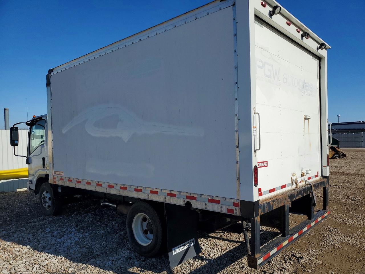 2019 Isuzu Npr Hd Box Truck - Image 2