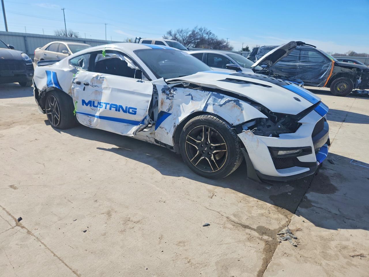 2019 Ford Mustang - Фото 4