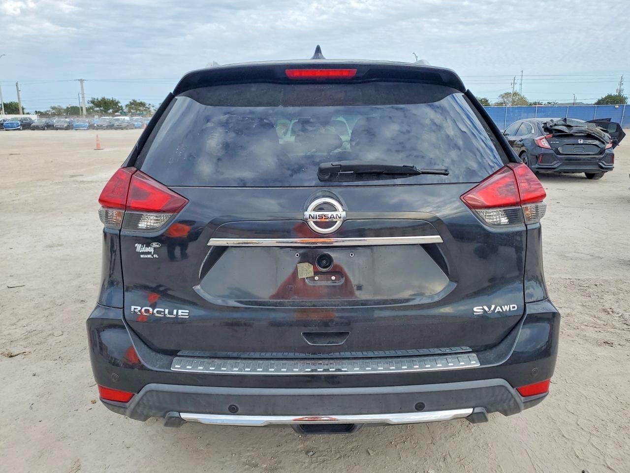 2020 Niss Rogue Sv - Фото 6