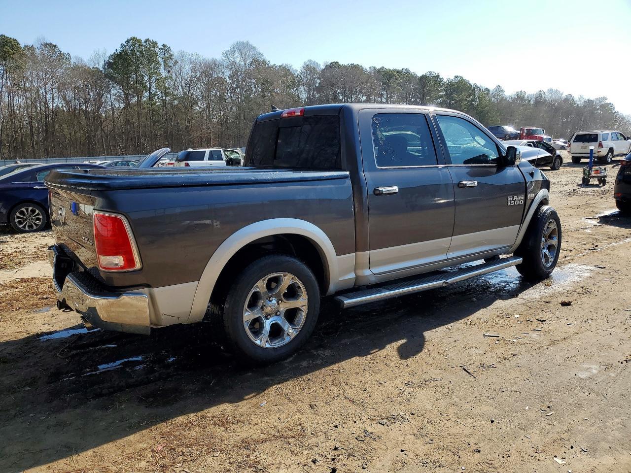 2014 Ram 1500 Laramie - Фото 3