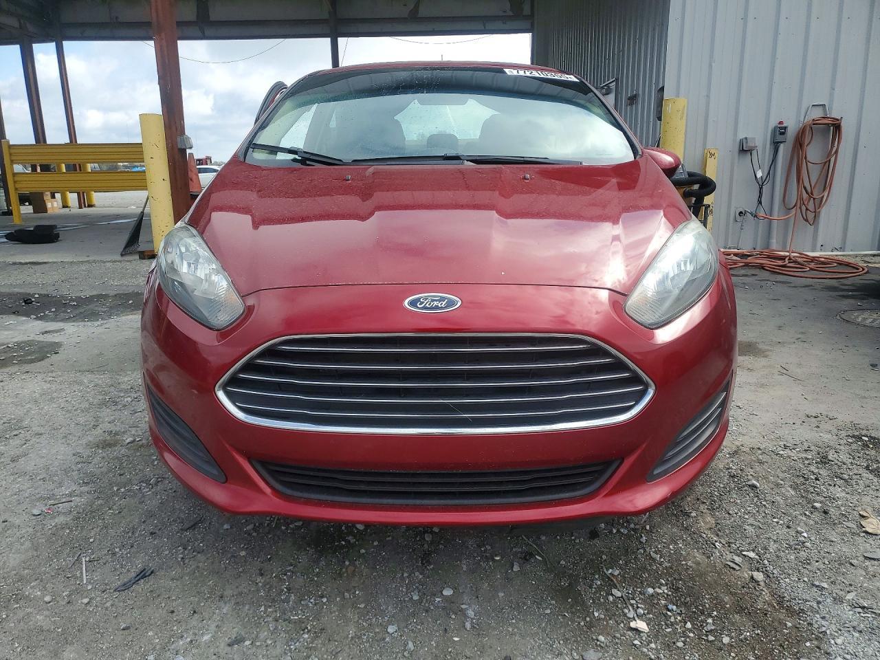 2014 Ford Fiesta Se - Image 5