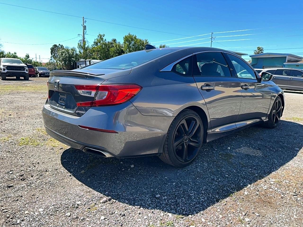 2020 Honda Accord Sport - Image 4