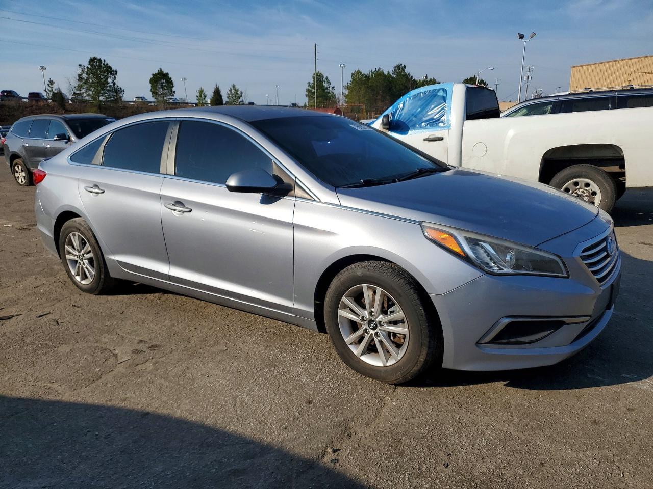 2016 Hyundai Sonata Se - Фото 4
