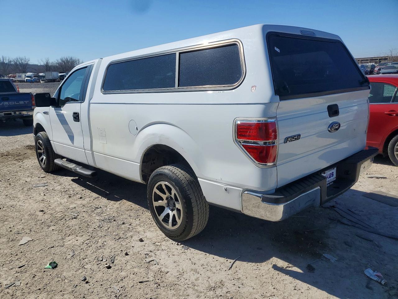 2010 Ford F150 - Image 2