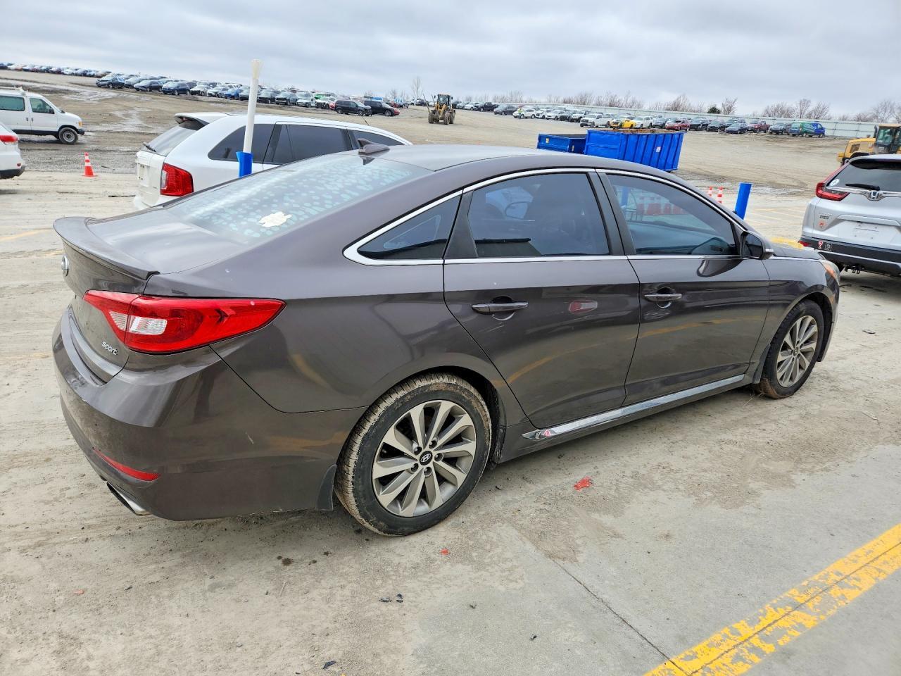 2016 Hyundai Sonata Sport - Фото 3