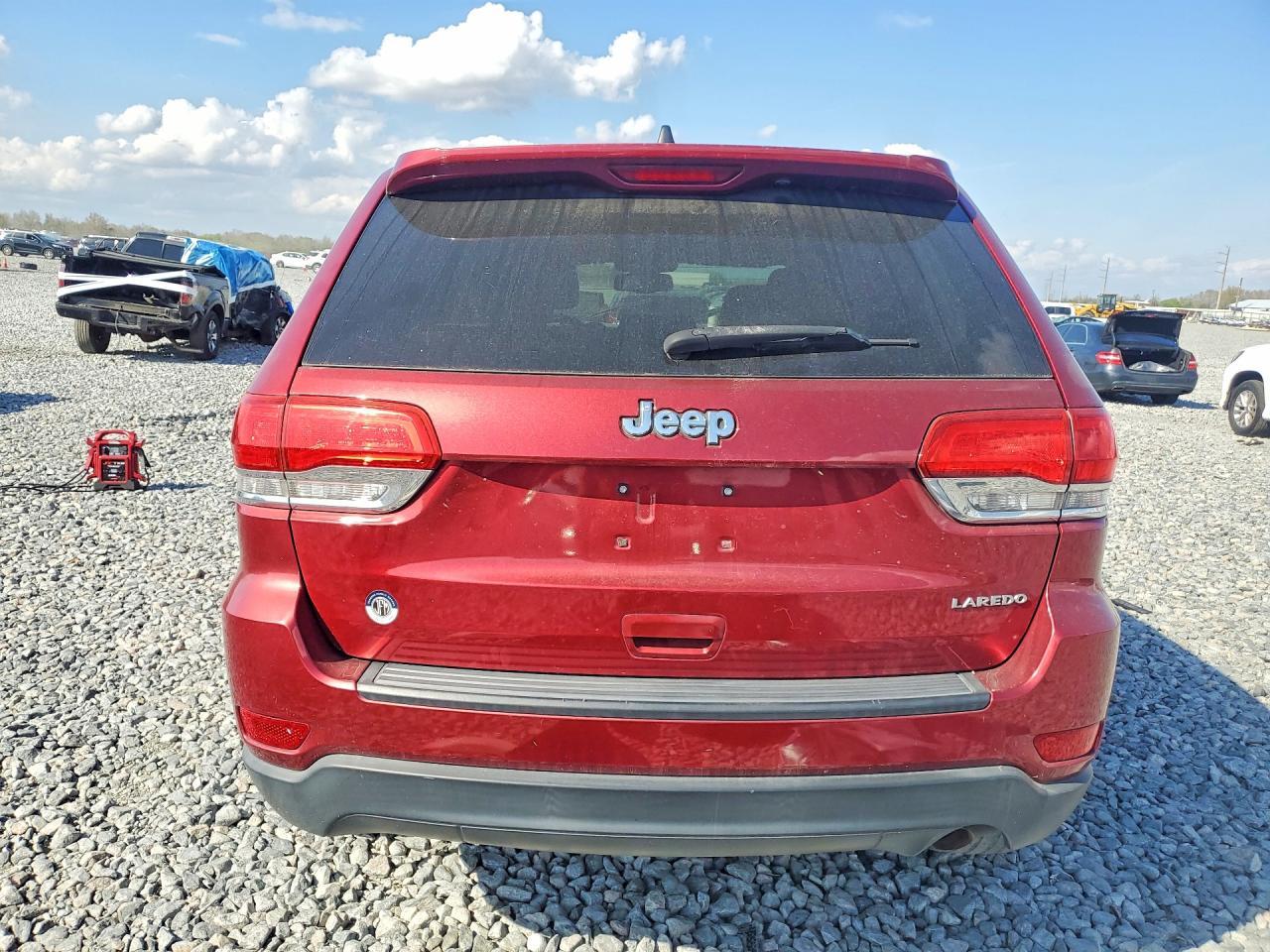 2014 Jeep Grand Cherokee Laredo - Image 6
