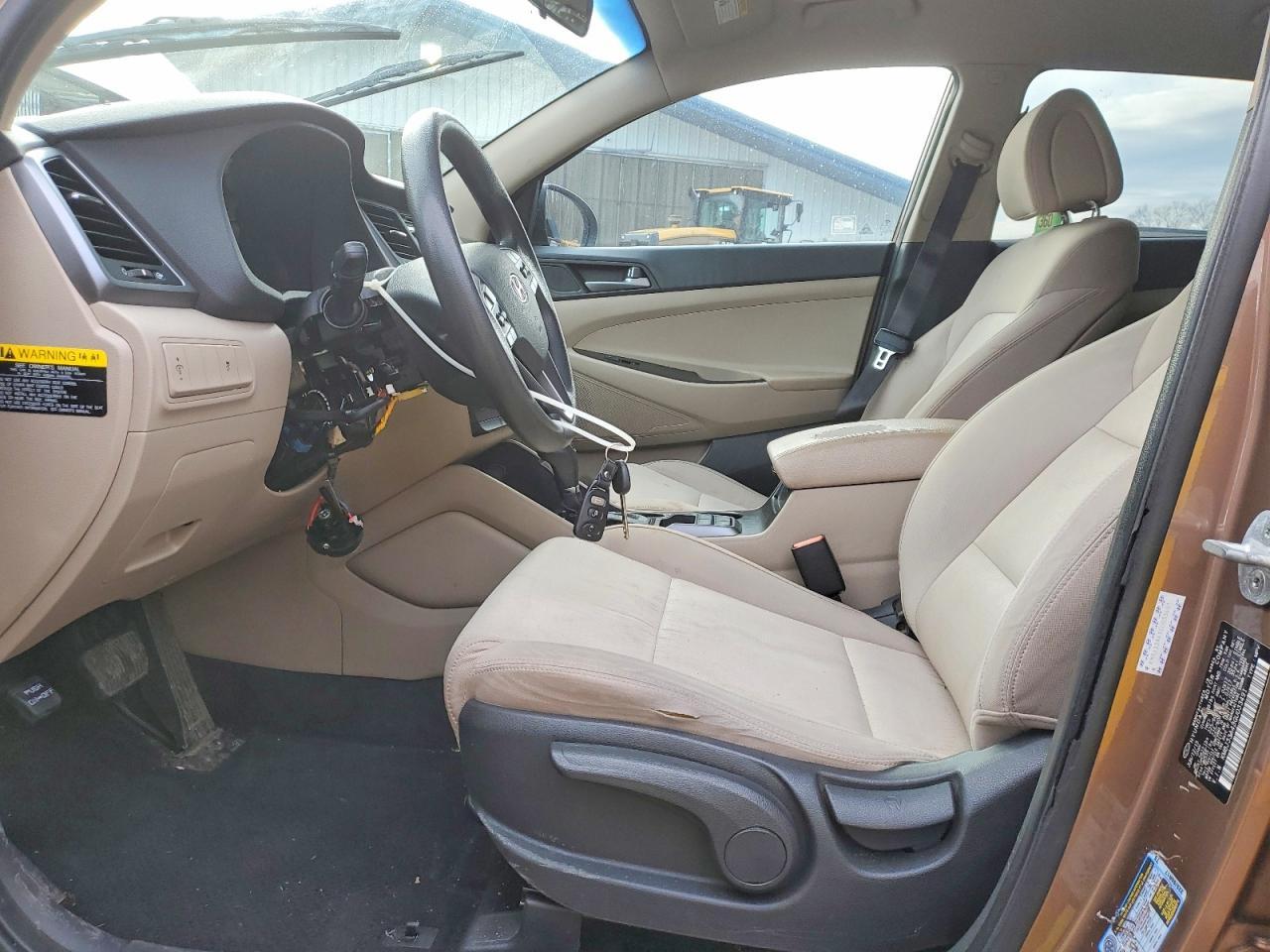 2016 Hyundai Tucson Limited - Image 7