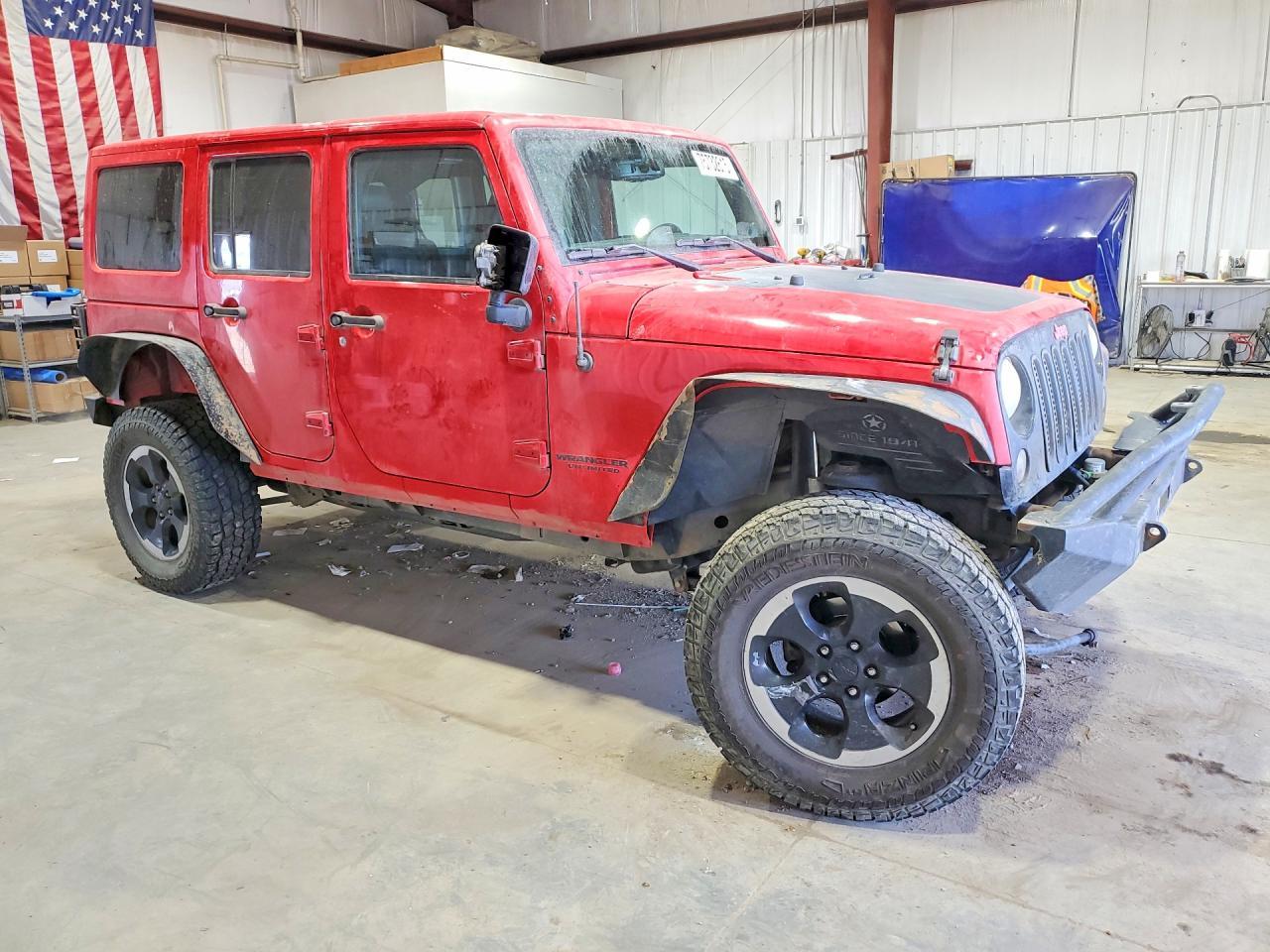 2014 Jeep Wrangler Unlimited Sahara - Image 4