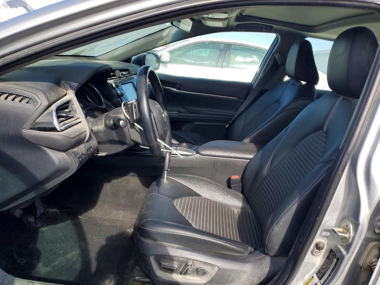 2018 Toyota Camry L - Image 7