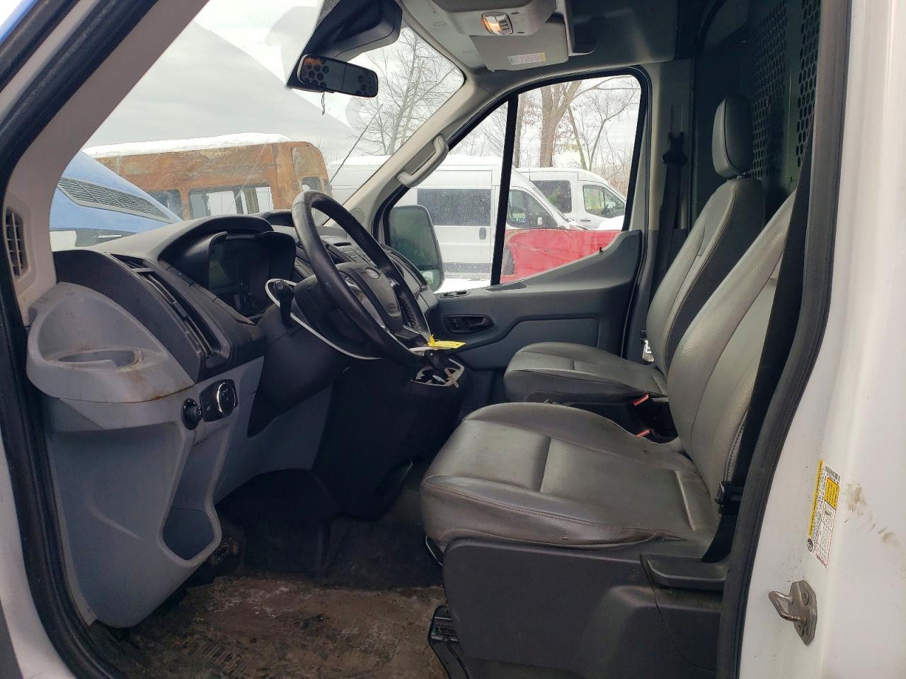 2019 Ford Transit T-250 - Image 7