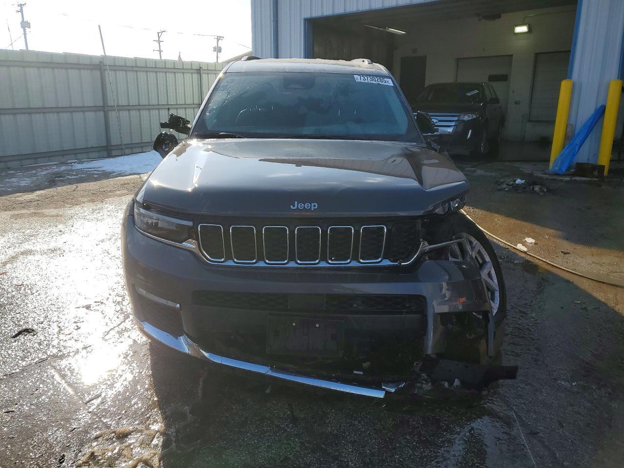 2022 Jeep Grand Cherokee L Limited - Image 5
