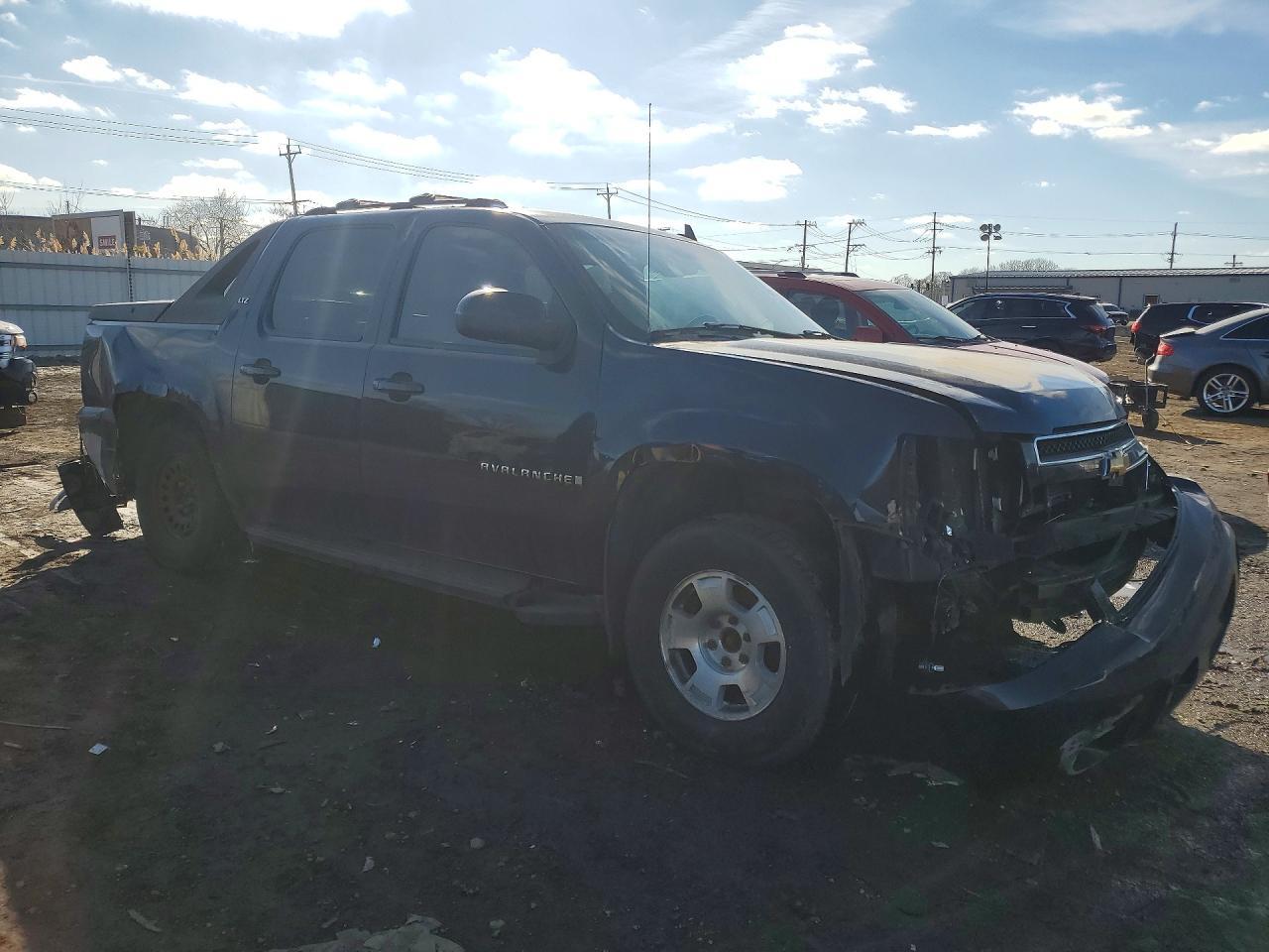 2007 Chevrolet Avalanche K1500 - Image 4