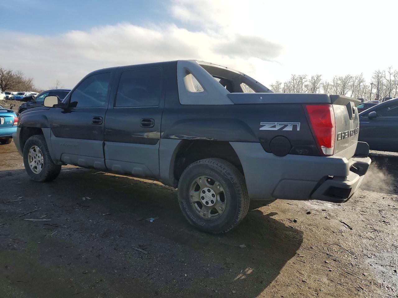 2002 Chevrolet Avalanche K1500 - Фото 2