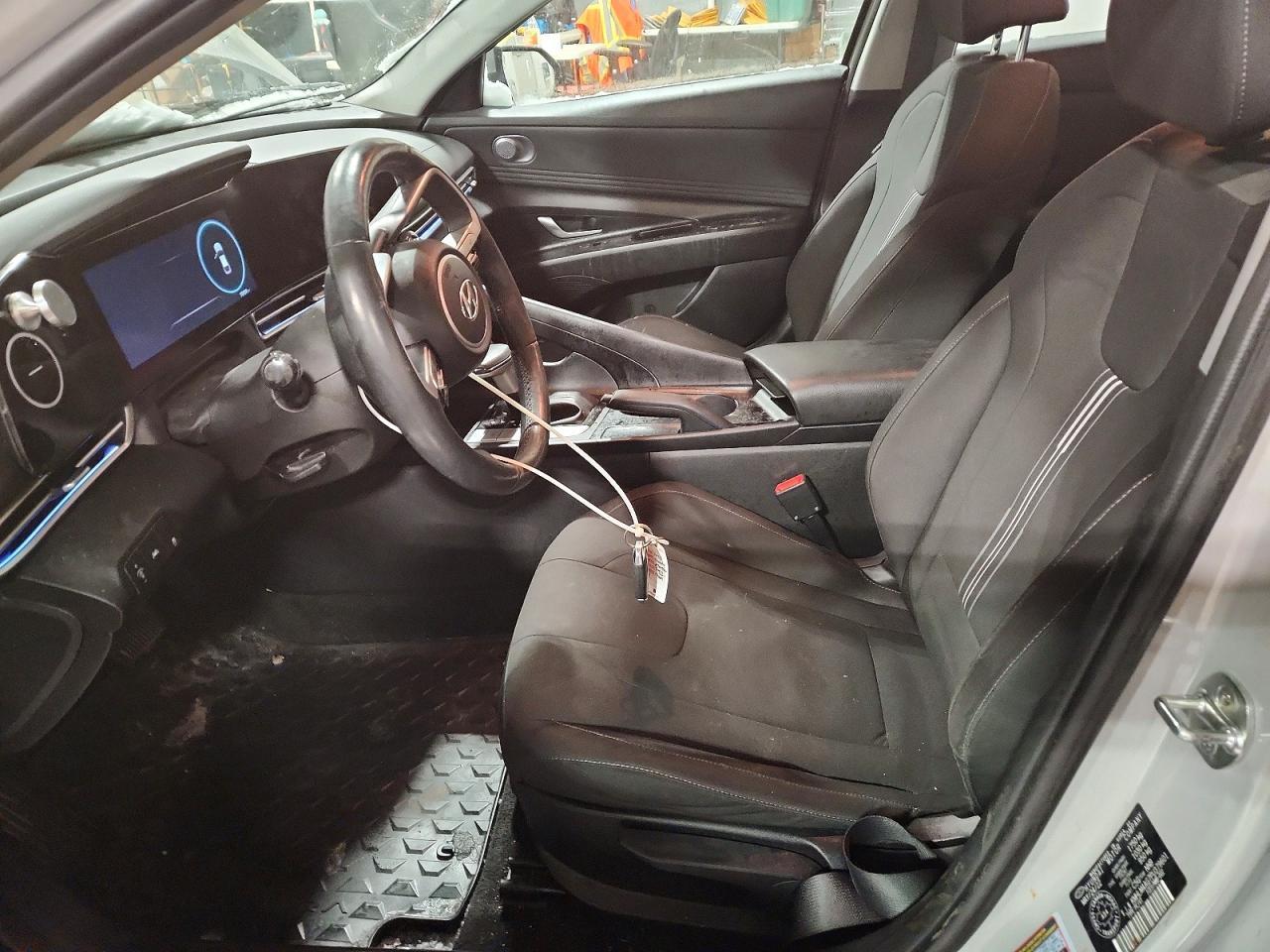 2023 Hyundai Elantra Sel - Фото 7