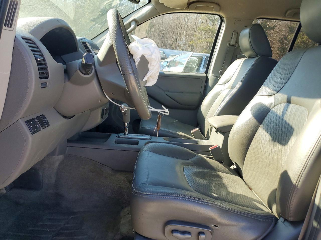 2012 Nissan Frontier S - Фото 7