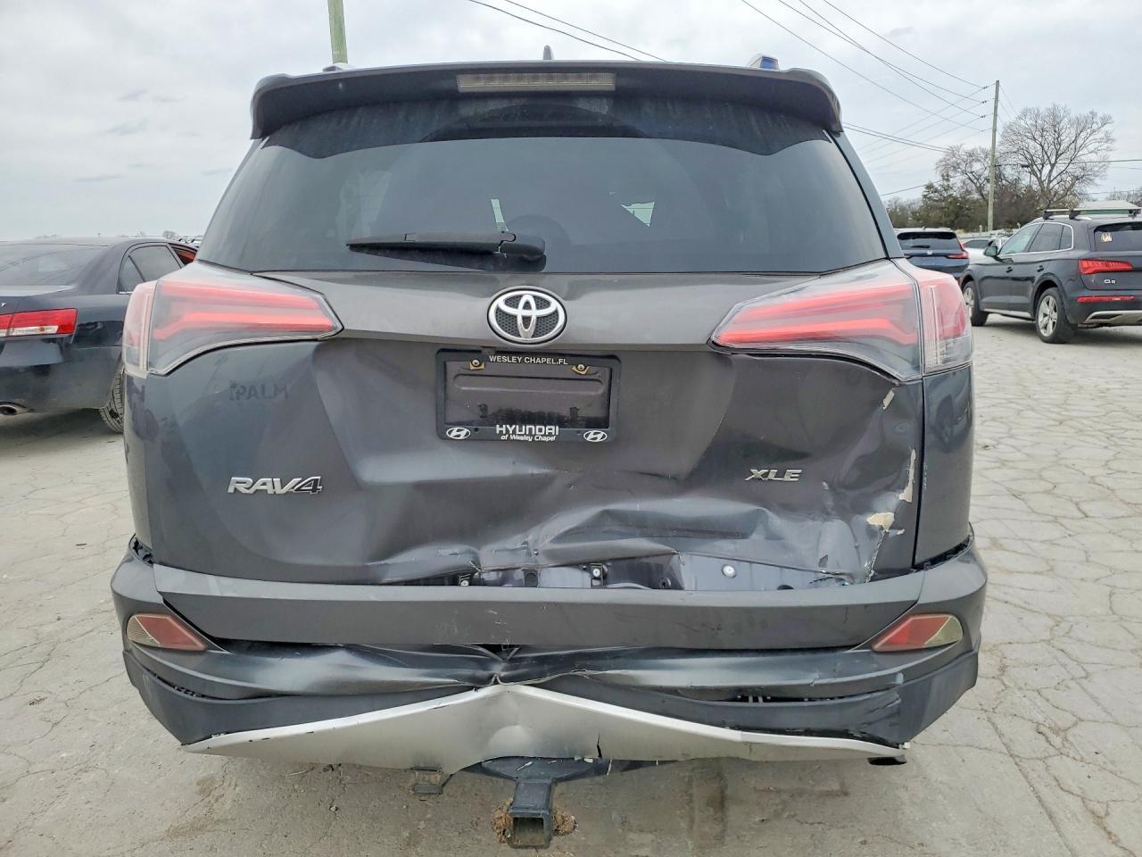 2016 Toyota Rav4 Xle - Фото 6