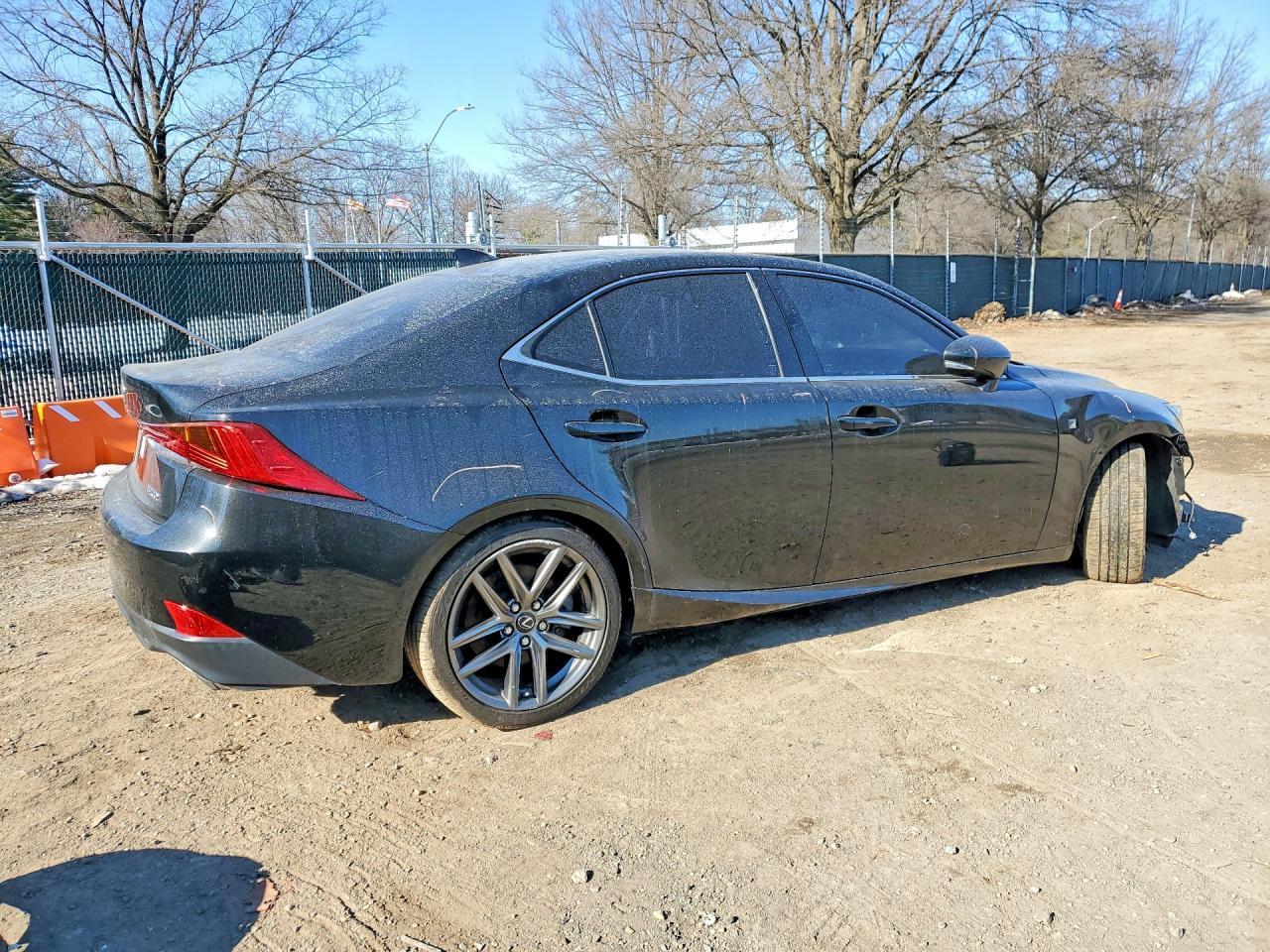 2017 Lexus Is 200T - Фото 3