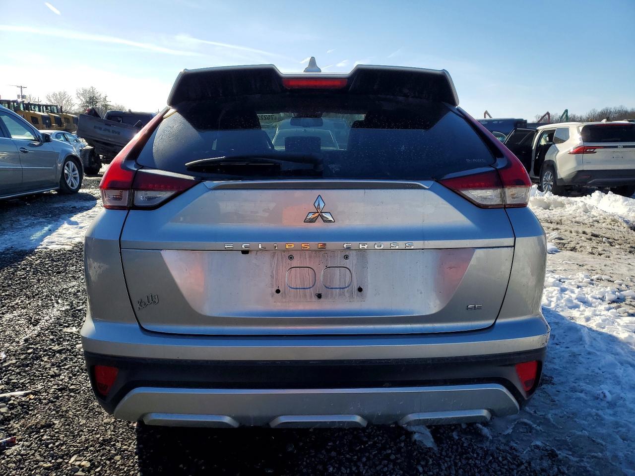 2023 Mitsubishi Eclipse Cross Se - Фото 6