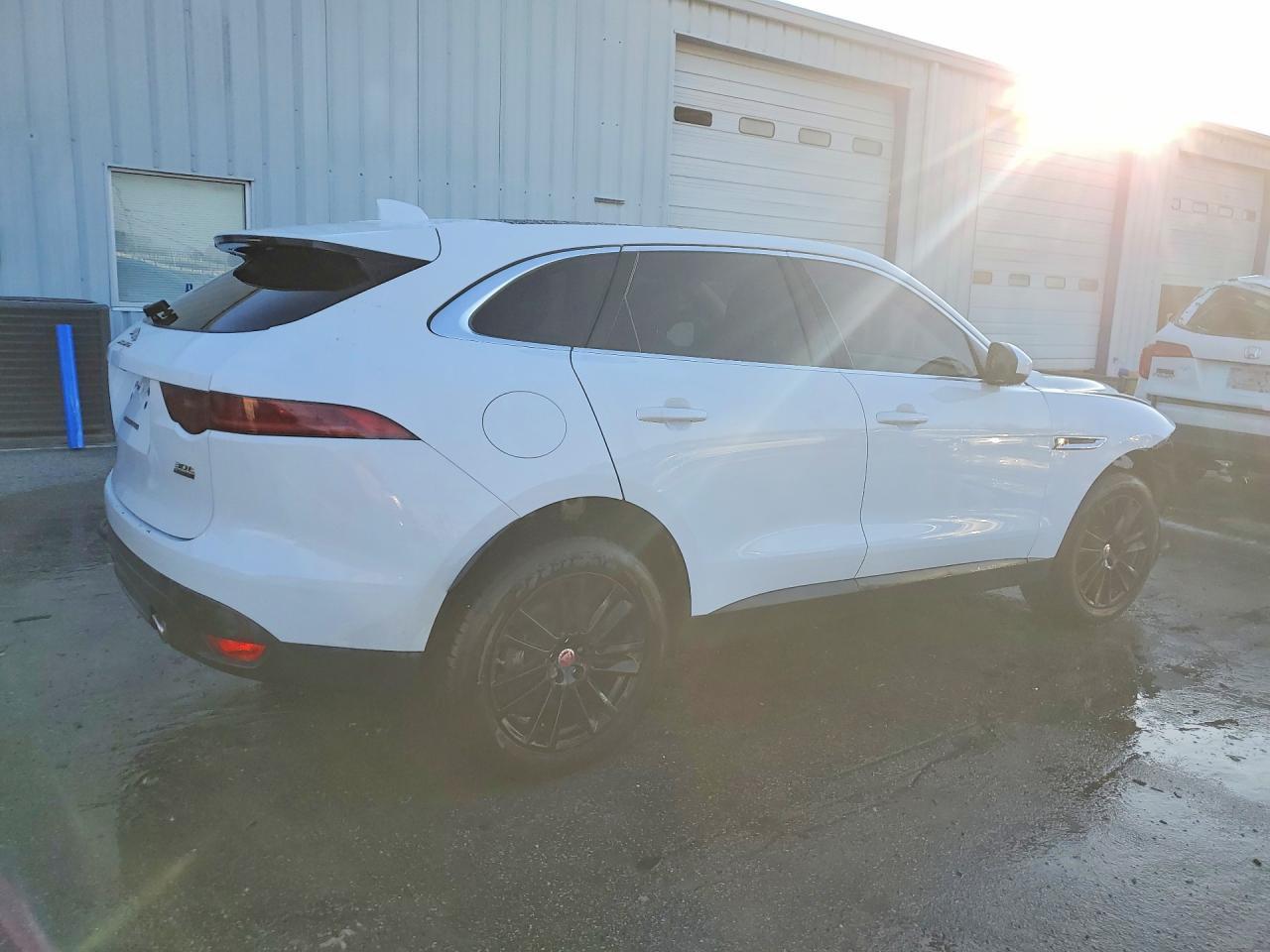 2019 Jaguar F-Pace Prestige - Фото 3