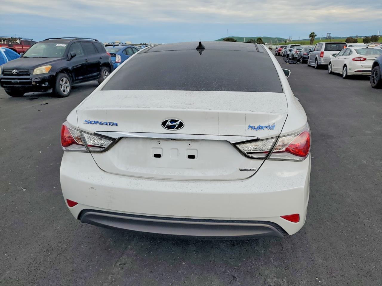2014 Hyundai Sonata Hybrid - Фото 6