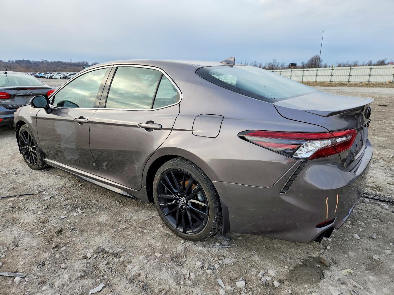 2023 Toyota Camry Xse - Фото 2
