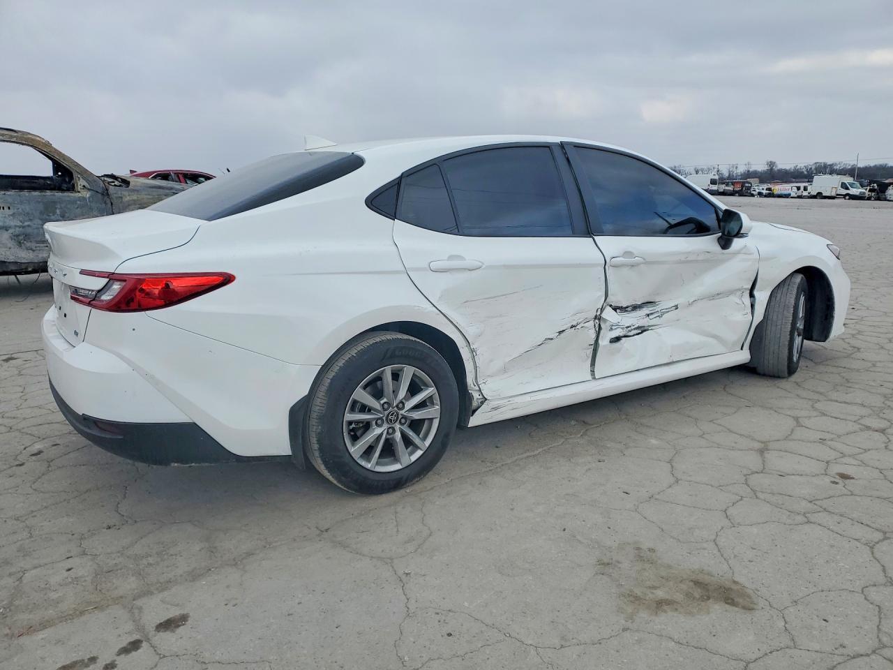 2025 Toyota Camry Xse - Фото 3