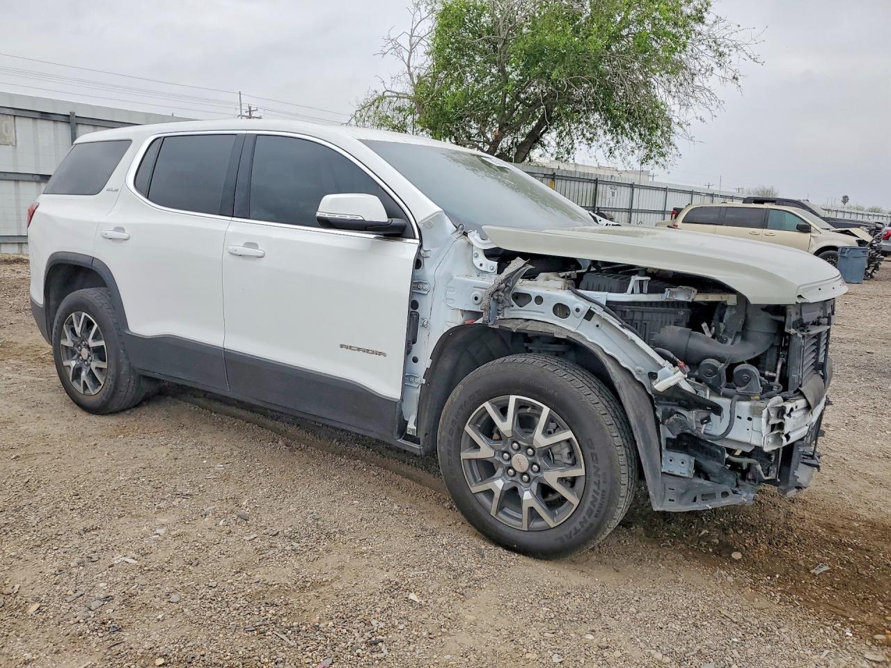 2021 GMC Acadia Sle - Image 4