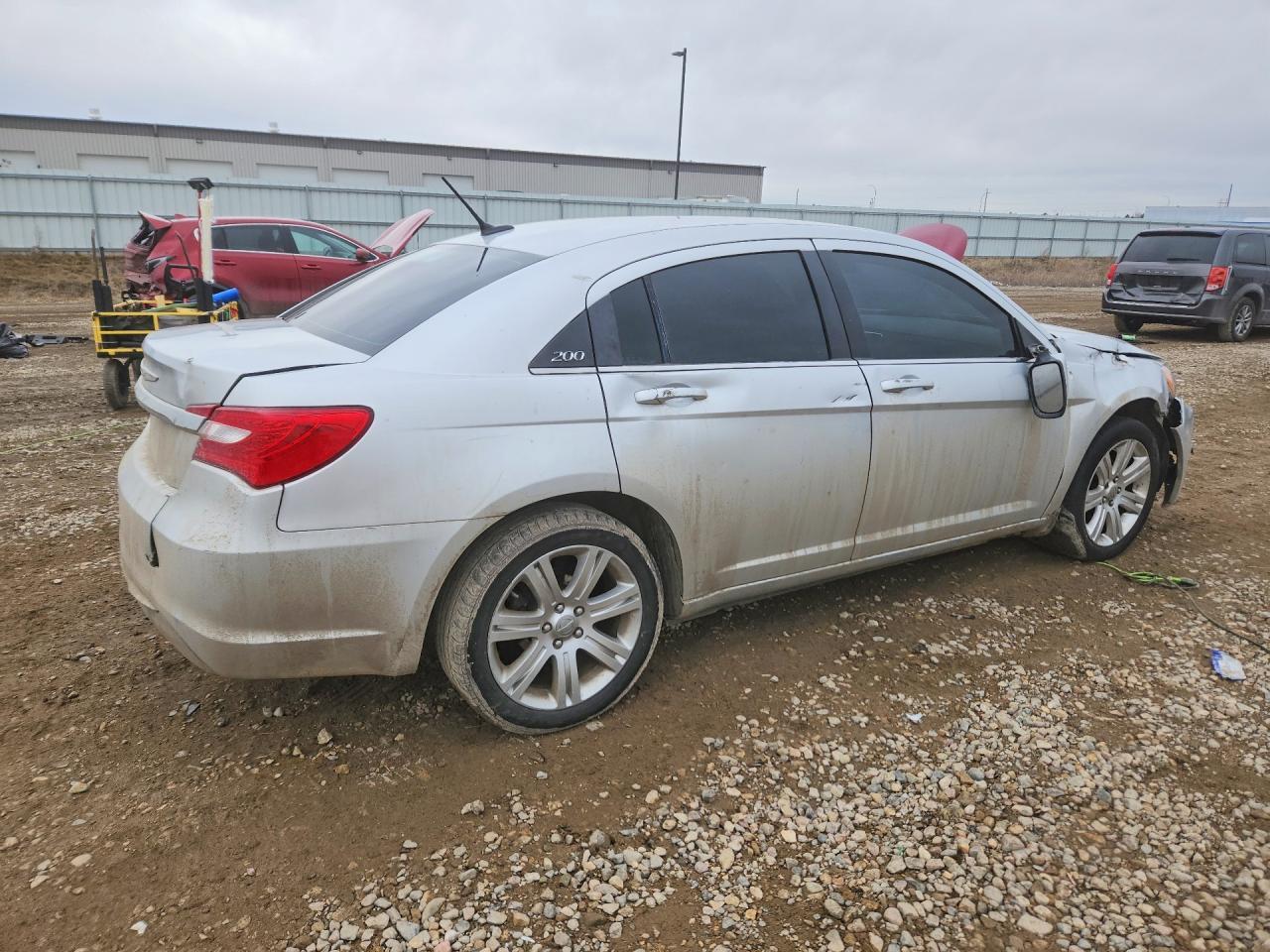 2012 Chrysler 200 Lx - Image 3