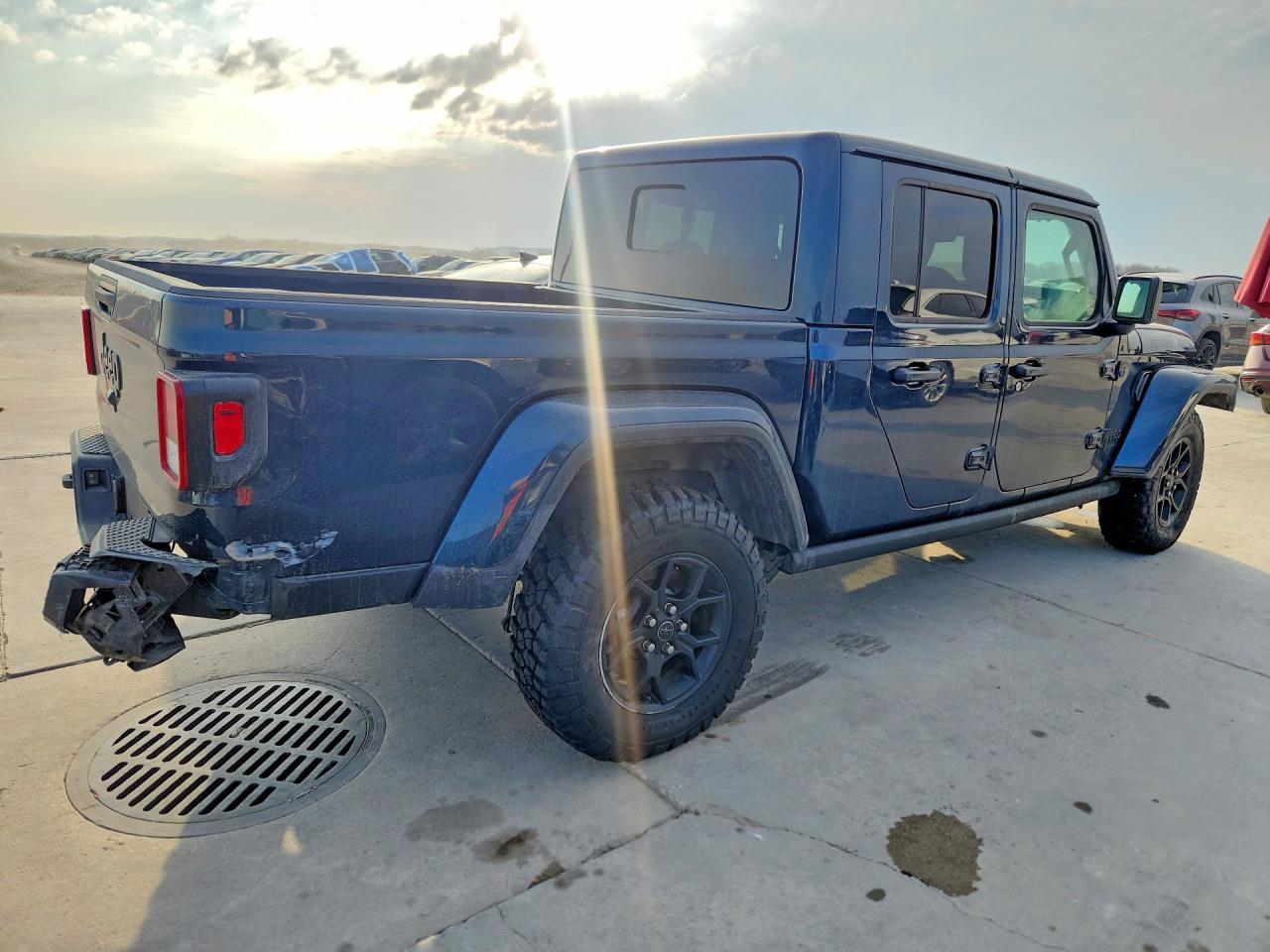 2025 Jeep Gladiator Sport - Фото 3