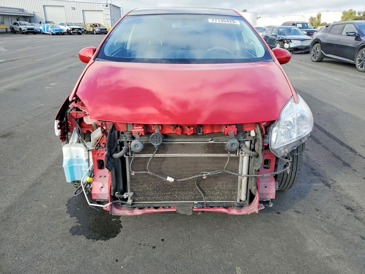 2015 Toyota Prius - Фото 5
