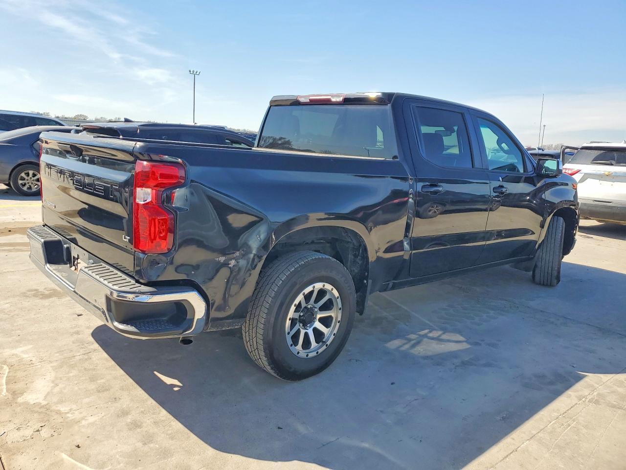 2020 Chevrolet Silverado C1500 Lt - Фото 3