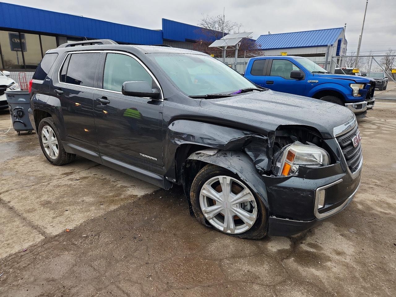2017 GMC Terrain Sle - Image 4
