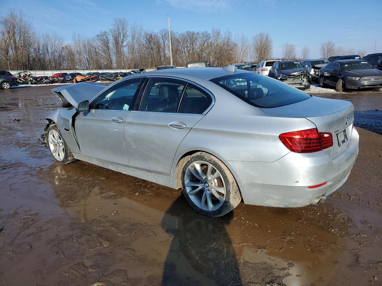 2015 BMW 528 Xi - Фото 2