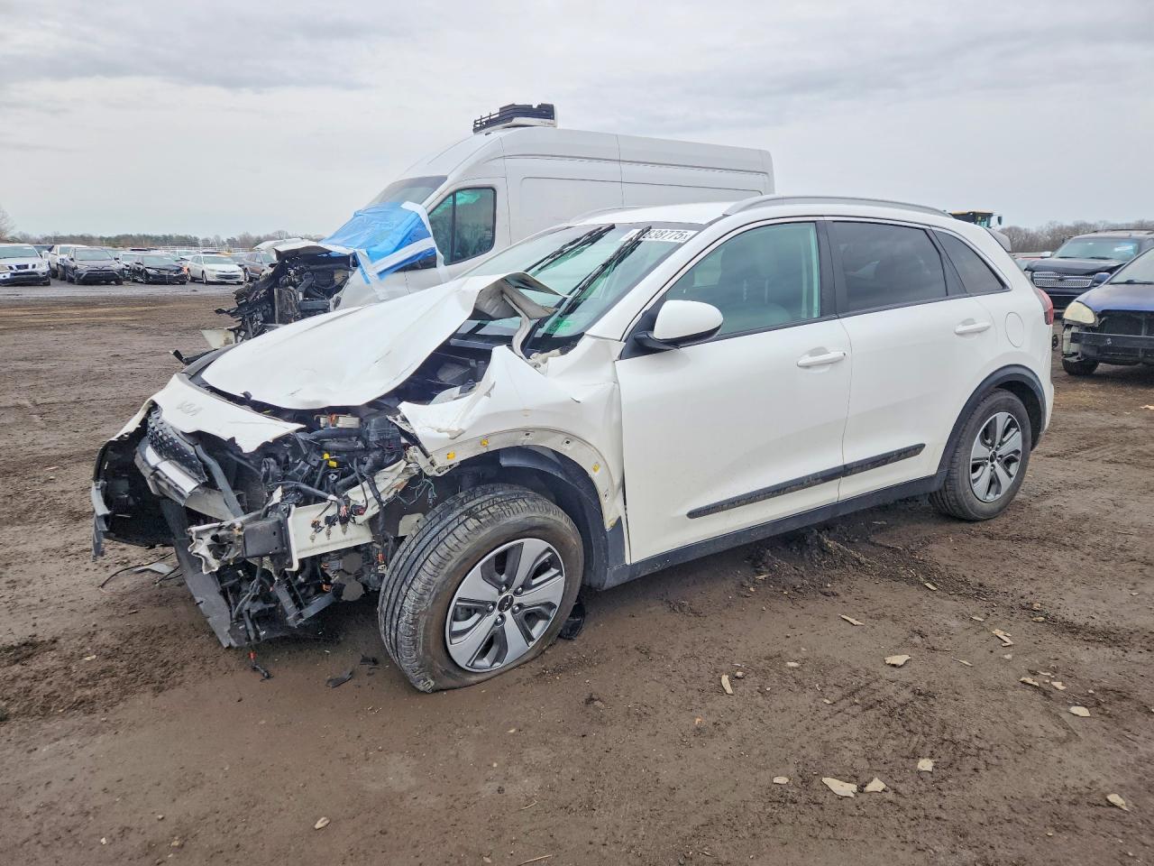 2022 Kia Niro Lx