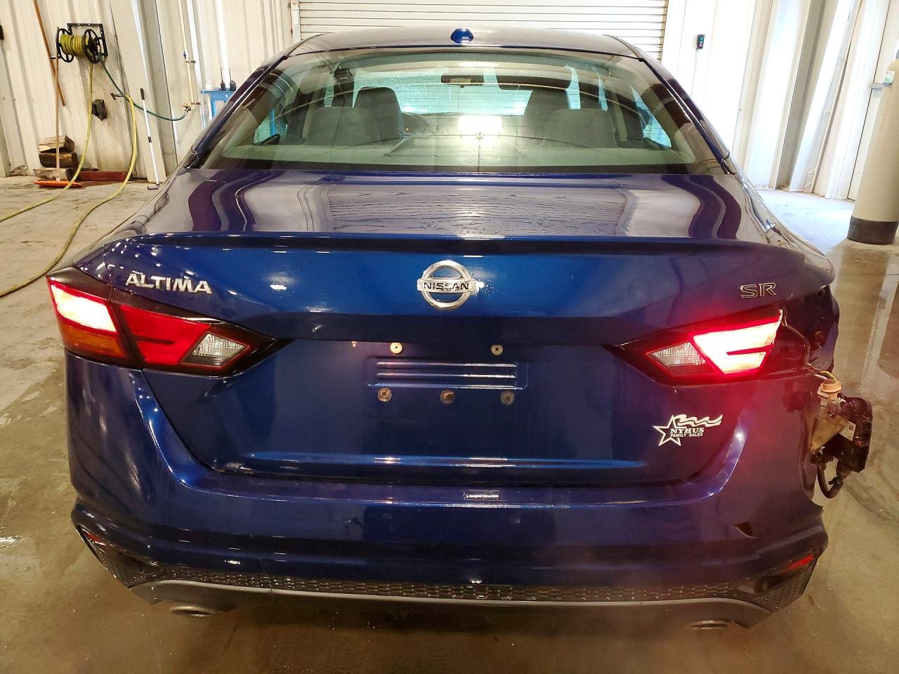 2019 Nissan Altima Sr - Фото 6