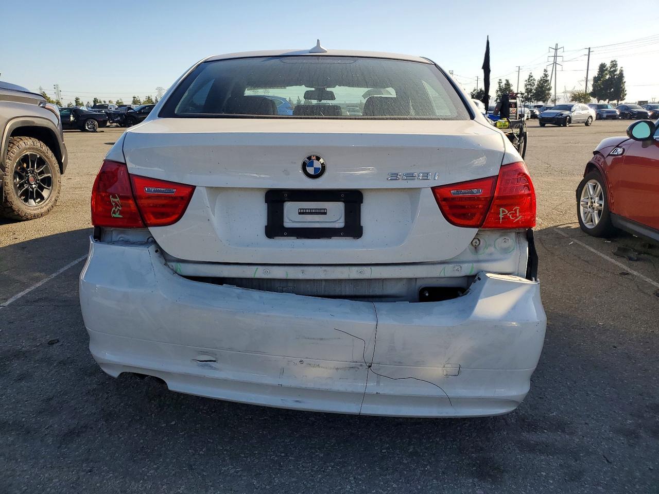 2011 BMW 328 I Sulev - Фото 6