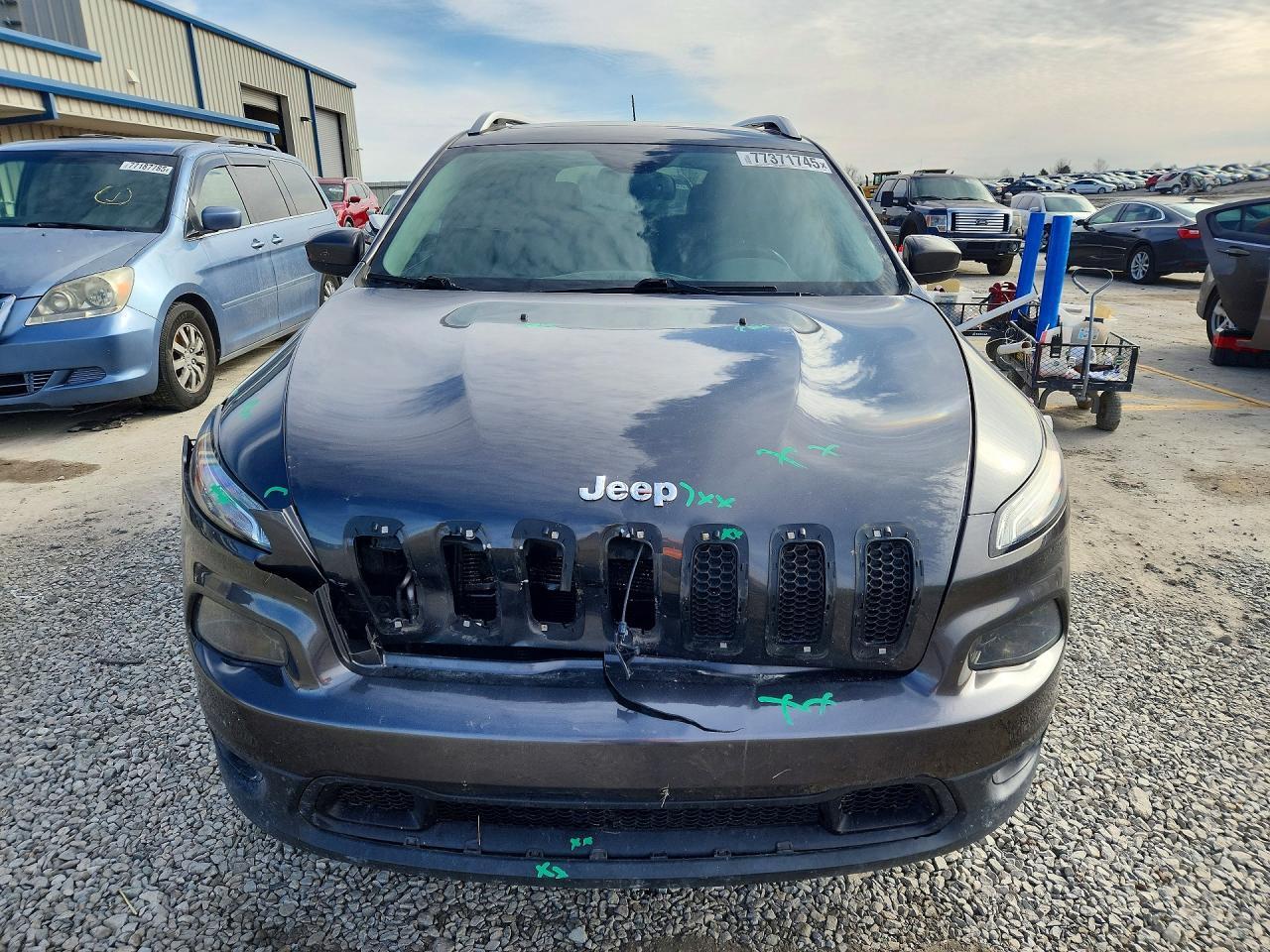 2015 Jeep Cherokee Latitude - Фото 5